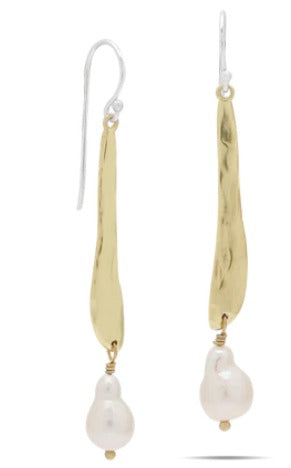 Ode To A Pearl Single Drop Earrings